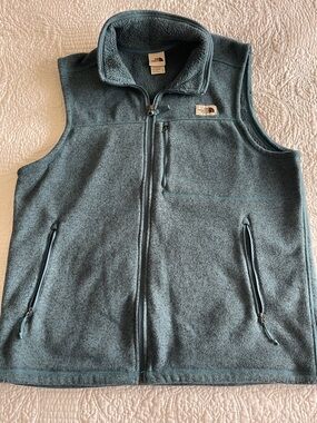 The North Face Men's Slate Blue Fleece Vest